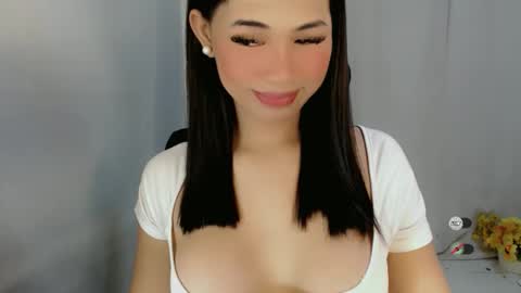 Julia online show from February 25, 9:19 am