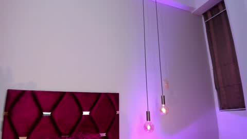 Jupiter Fox online show from February 26, 1:32 am