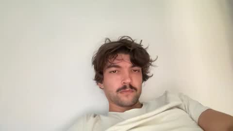 just_a_guy_with_a_big_cock online show from October 14, 3:24 pm