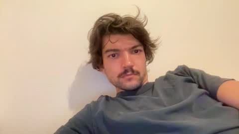 just_a_guy_with_a_big_cock online show from October 16, 7:15 pm