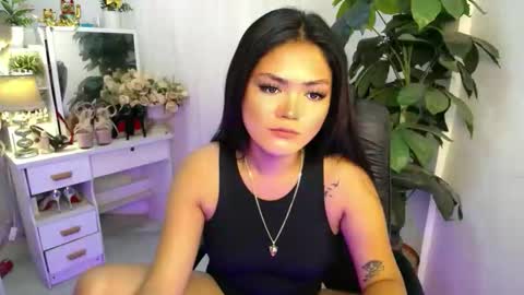 MY IG aleahgomez17 online show from December 19, 9:00 pm