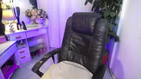 MY IG aleahgomez17 online show from March 19, 3:05 pm