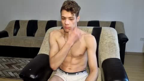 just_alexx12 online show from January 6, 12:35 pm