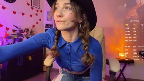 Jessica  I will be here on Tuesday November 26th online show from April 23, 5:37 pm