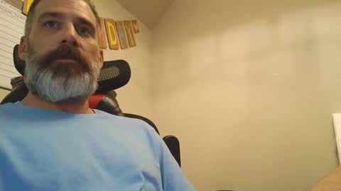 Snapshot of just_chillinwithya chatting on February 27, 10:32 pm Your Zaddy online show from February 27, 10:32 pm