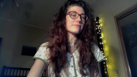 Snapshot of just_curly_ginger chatting on March 30, 10:22 pm Ginger Curly online show from March 30, 10:22 pm