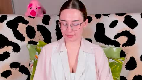 Nika and Mark online show from February 19, 9:25 pm