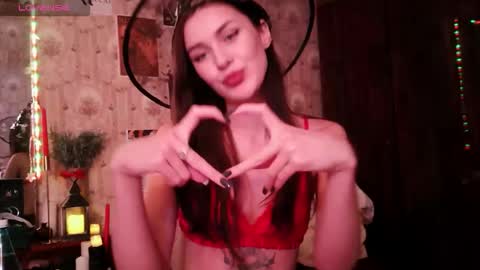 Melissa online show from October 29, 5:25 pm