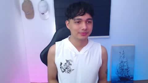 Snapshot of justagamerxxx chatting on February 24, 12:20 am Rhys online show from February 24, 12:20 am