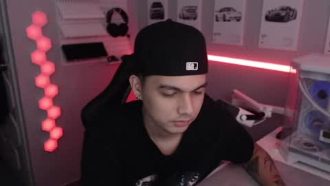 Rhys online show from December 20, 1:12 am