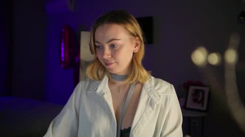 Snapshot of justbarbie chatting on February 3, 6:07 pm Alexa online show from February 3, 6:07 pm