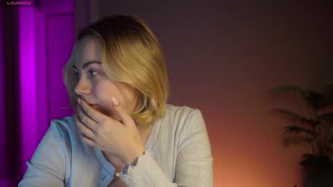 Snapshot of justbarbie chatting on February 24, 4:47 pm Alexa online show from February 24, 4:47 pm