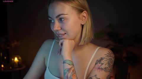 Snapshot of justbarbie chatting on February 27, 5:04 pm Alexa online show from February 27, 5:04 pm