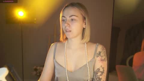 Snapshot of justbarbie chatting on March 1, 4:54 pm Alexa online show from March 1, 4:54 pm