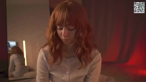 Snapshot of justbarbie chatting on December 15, 1:26 pm Alexa online show from December 15, 1:26 pm