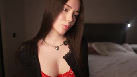 Snapshot of justbarbie_new_ chatting on May 31, 7:48 pm Katarina online show from May 31, 7:48 pm
