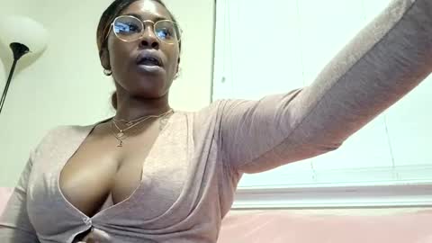 Snapshot of justfuckn chatting on January 6, 2:15 am LOYALTY online show from January 6, 2:15 am