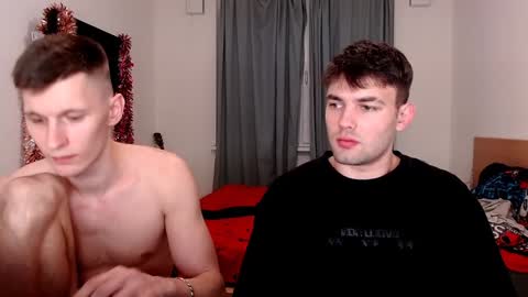 Snapshot of justin_badd chatting on December 11, 6:20 pm justin_badd online show from December 11, 6:20 pm