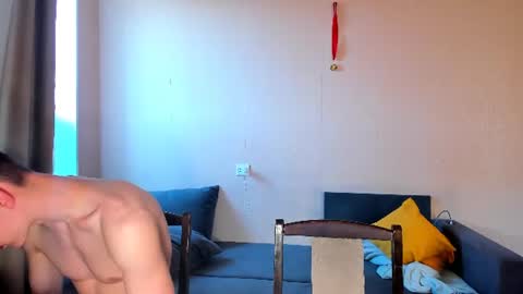Snapshot of justin_badd chatting on July 18, 9:35 am justin_badd online show from July 18, 9:35 am