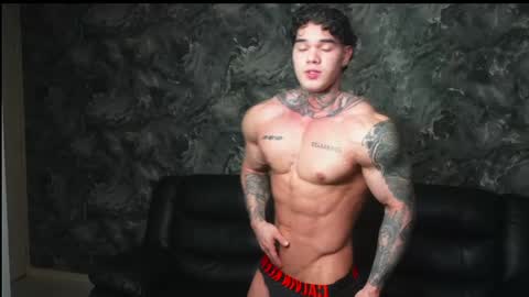 justin clark1 online show from May 19, 3:02 am