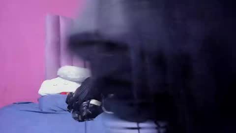 JUSTIN Y JAZMIN online show from December 24, 12:44 am