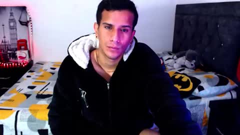 JUSTIN online show from October 10, 8:24 am