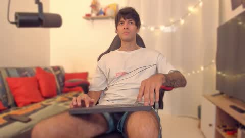 Diego online show from February 21, 3:57 pm