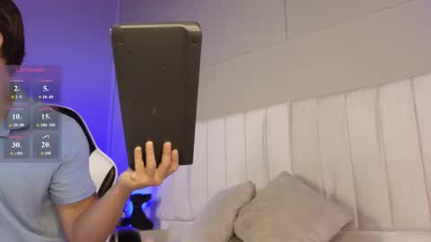 Justin  online show from January 11, 3:22 am