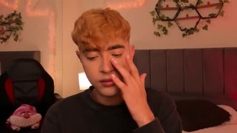 Justin online show from September 22, 11:23 am