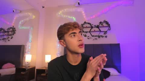 Justin online show from November 22, 11:53 am