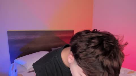 Justin online show from February 7, 12:28 pm