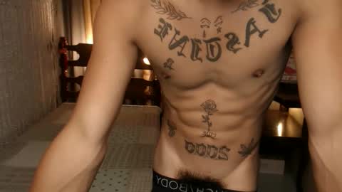 justine_hunk online show from November 24, 5:18 am