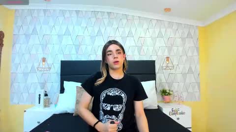 Justine online show from October 20, 3:40 am