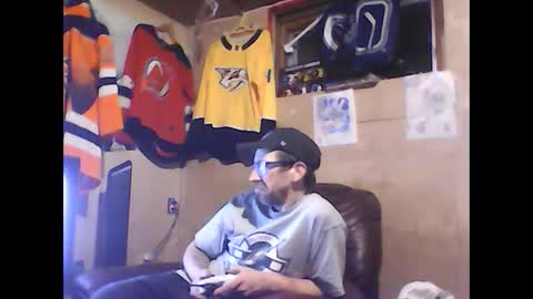 justinjerksit online show from December 7, 5:59 am