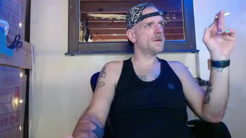 justinmoore1987 online show from March 5, 4:45 am