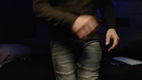 justinmoore1987 online show from March 15, 12:33 pm