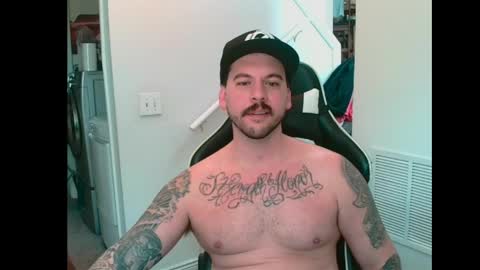 Snapshot of justintym69 chatting on May 21, 4:47 pm justintym69 online show from May 21, 4:47 pm