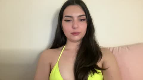 Jess online show from January 1, 5:43 am