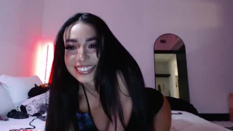 Snapshot of justjosi chatting on May 21, 4:30 am Josie online show from May 21, 4:30 am