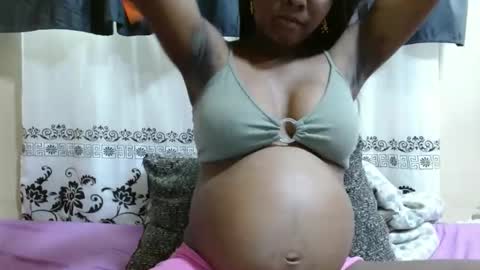 Justlhot online show from January 22, 11:01 am