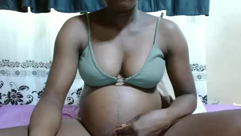 Justlhot online show from February 8, 7:04 am