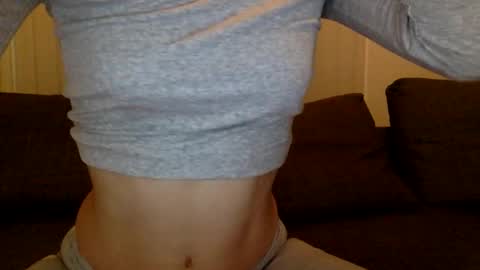 Maddison online show from October 15, 4:40 pm