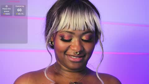 Snapshot of justnala_ chatting on December 12, 7:52 am Nala online show from December 12, 7:52 am