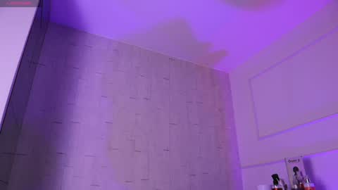 Snapshot of justnala_ chatting on January 10, 12:17 am Nala online show from January 10, 12:17 am