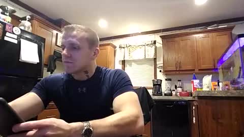 justus0624 online show from October 15, 11:49 pm