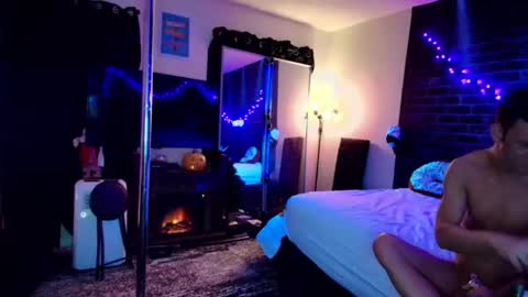 Eetantungfuk Mias online show from December 9, 3:44 pm