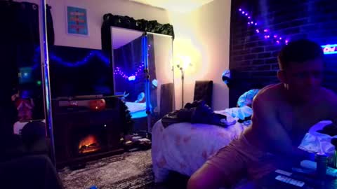 Eetantungfuk Mias online show from December 10, 6:54 am