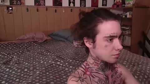 Juuzou hehim u can call me Juz online show from March 12, 1:06 pm