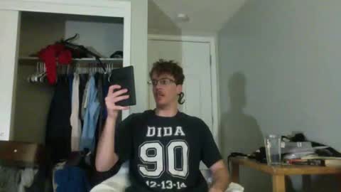 J and Sugar snap pea online show from March 18, 3:31 am