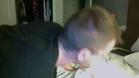 Snapshot of jwill10000 chatting on April 26, 8:45 am J and Sugar snap pea online show from April 26, 8:45 am